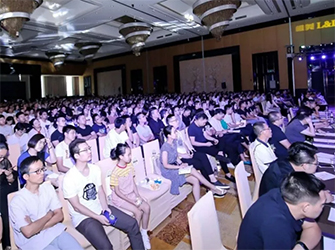 設計盛宴再啟丨梁志天、張清平與現場1200名設計師一起，引爆無錫設計力量（內附無錫站直播回放）